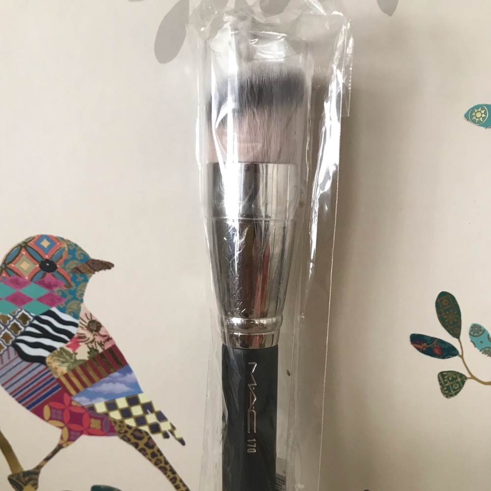 Mac Cosmetics Foundation Brush